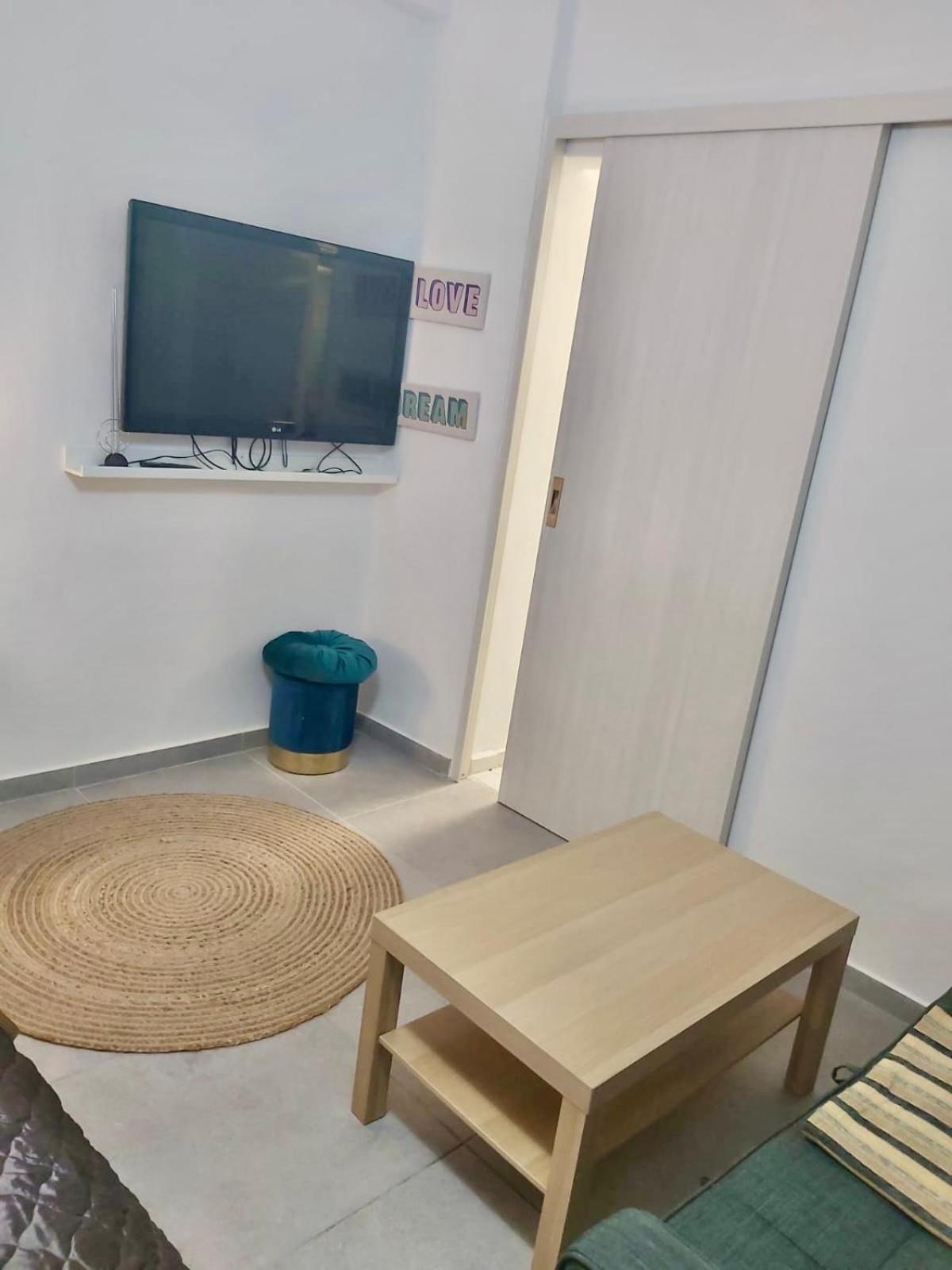 Cozy Apartment In Athens Center Eksteriør billede